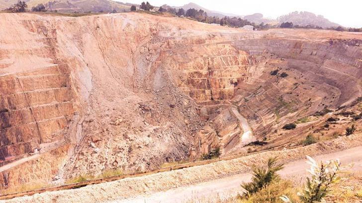 Kolombiya'da madende göçük altında kalan 7 işçinin cansız bedenine ulaşıldı