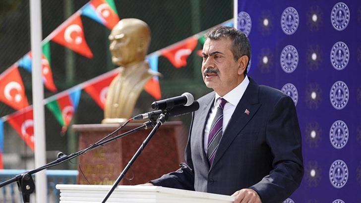 Bakan Tekin, Bakü Türk Anadolu Lisesi açılış törenine katıldı