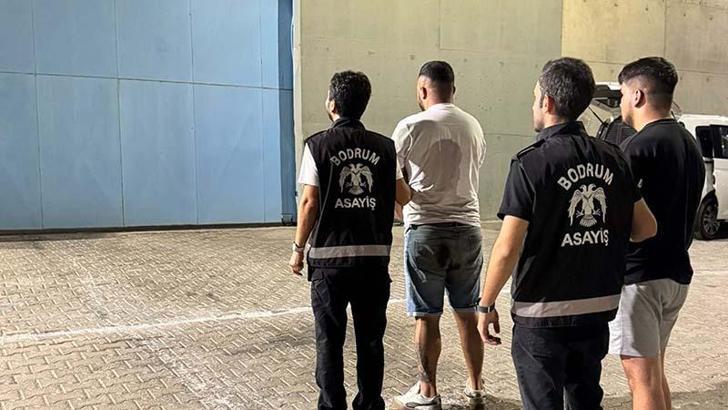 Bodrum’da hesap ödemeden kaçıp, çevreye ateş açan 2 şüpheli tutuklandı