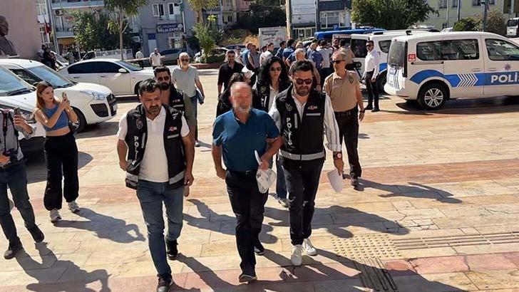 'Bıçak parası' aldığı öne sürülen profesör ile sekreteri serbest bırakıldı