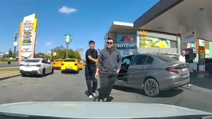 Trafikte tartıştığı sürücünün üzerine yürümüştü; ehliyetine el konuldu