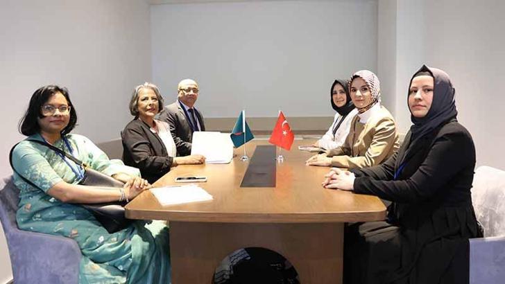 Bakan Göktaş, Bangladeş Kadın ve Çocuk İşleri ve Sosyal Refah Danışmanı Murshid ile görüştü