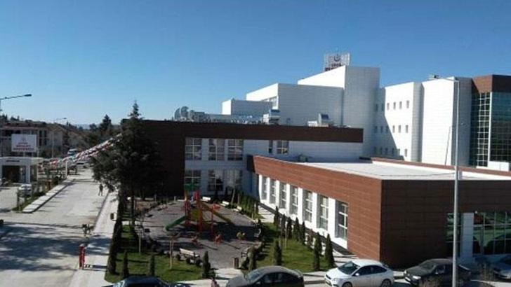 Denizli'de 78 kişi gıda zehirlenmesi şüphesiyle tedaviye alındı