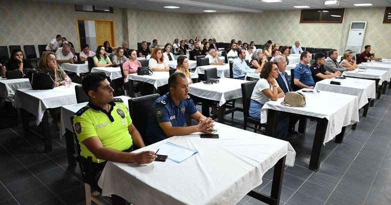 Kemer'de asayiş ve trafik tedbirleri toplantısı