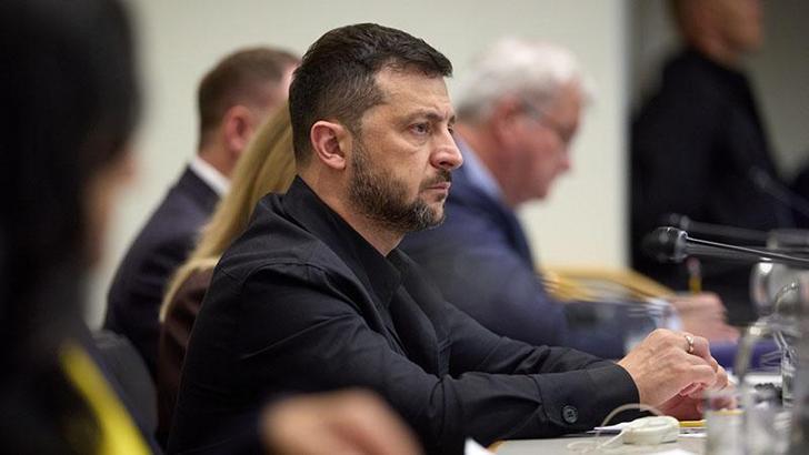 Ukrayna Devlet Başkanı Zelenskiy: Rusya, NATO'yu ihlal ediyor