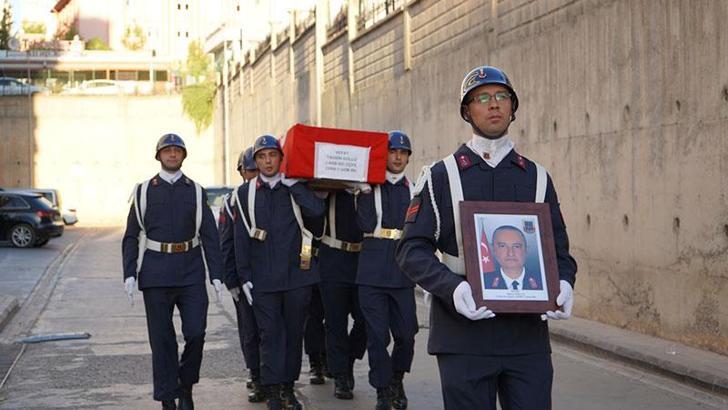 Siirt’te görevli karakol komutanı astsubay, kalp yetmezliğinden hayatını kaybetti