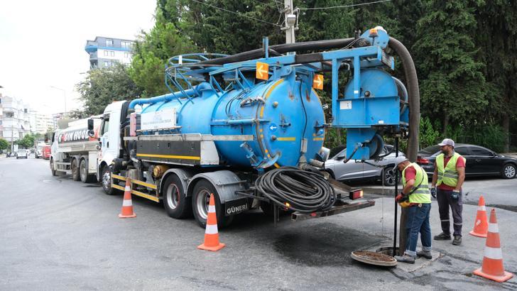 ASAT, Alanya'da yağmur suyu hatlarını temizliyor