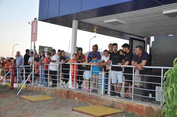 Galatasaray, Antalya'ya geldi