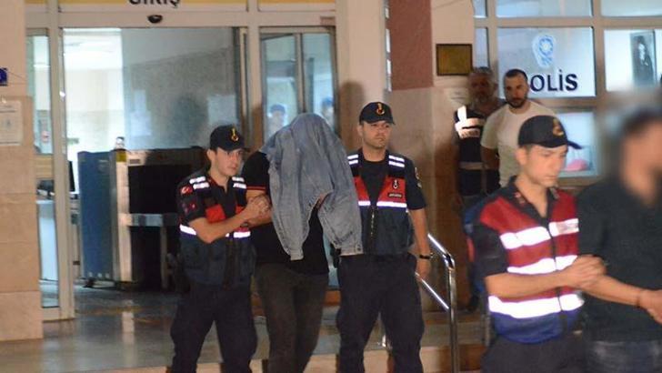 Aydın'daki rüşvet soruşturmasında gözaltına alınan polis adli kontrolle serbest