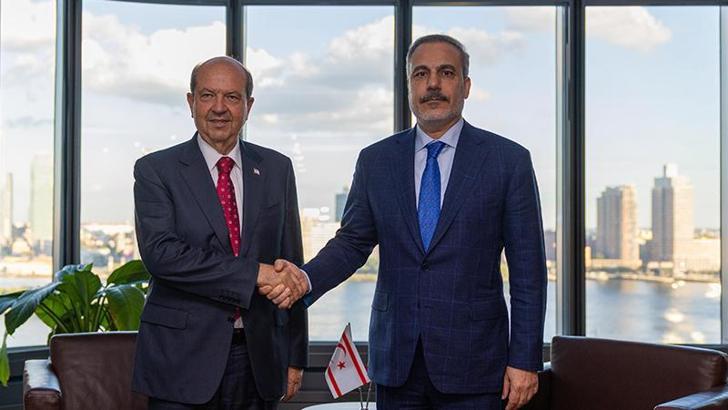 Bakan Fidan, KKTC Cumhurbaşkanı Tatar ile görüştü