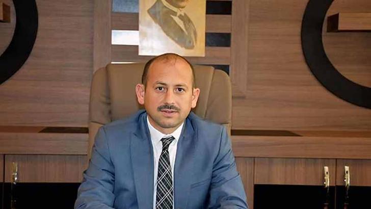 Samsun Gençlik ve Spor İl Müdürü Dereci: Bakanlık, Samsun 19 Mayıs Stadı zemini için 1 sezon daha oynanabilir kararı vermişti