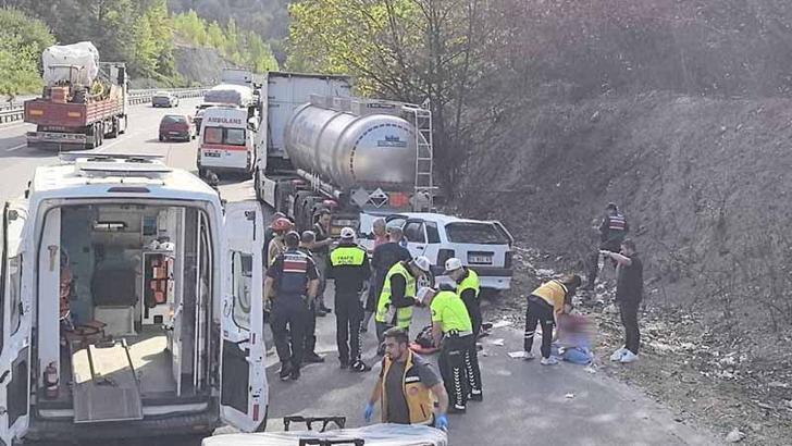 Otomobil, park halindeki asit yüklü tankere çarptı: 1’i bebek, 5 yaralı