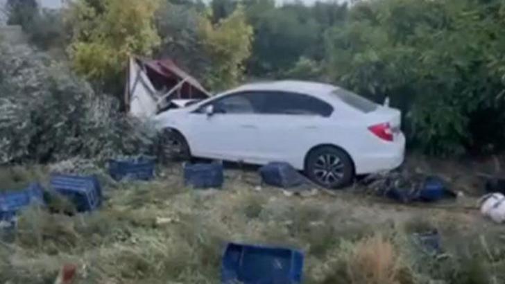 Otomobil, bahçede çalışan işçilere çarptı; 1 ölü, 3 yaralı