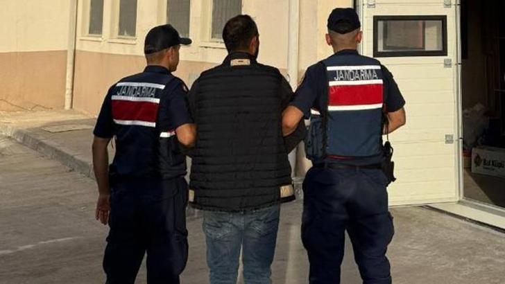 Anne ve babasını öldüren, 2 kuzenini de yaralayan şüpheli tutuklandı