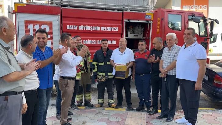 Muhtarlardan itfaiyecilere sürpriz kutlama