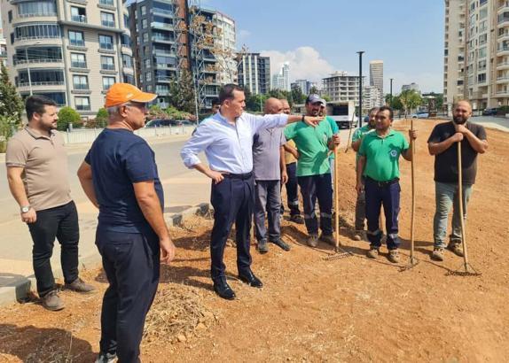 Başkan Özyiğit, mahalle çalışmalarını yerinde inceledi