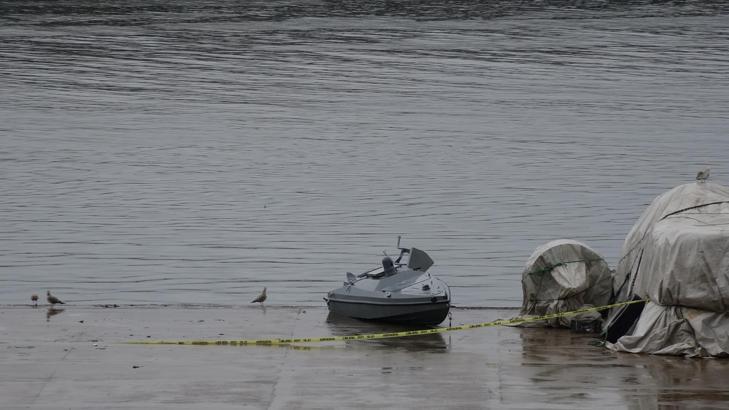Balıkçıların bulduğu insansız deniz aracı, ekipleri harekete geçirdi