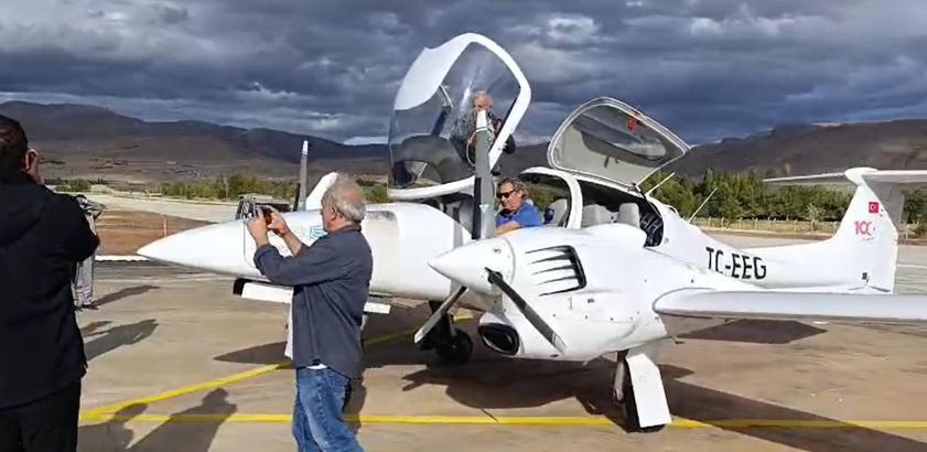 Nuri Demirağ'ın doğduğu ilçeye 84 yıl sonra ilk uçak indi