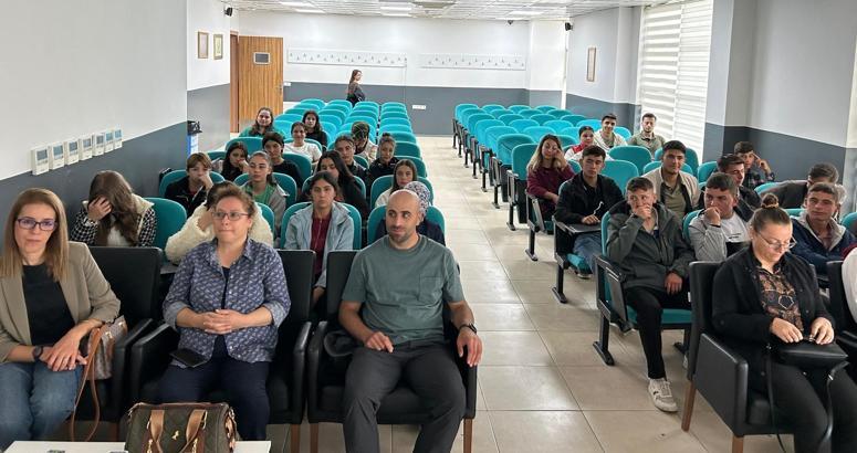 Gençler tarıma gönüllü katkı sunuyor