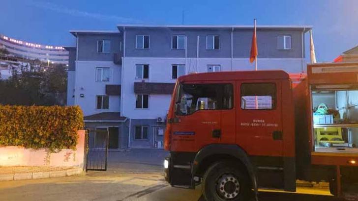 Bursa'da, İlçe Sağlık Müdürlüğü binasında çıkan yangın söndürüldü