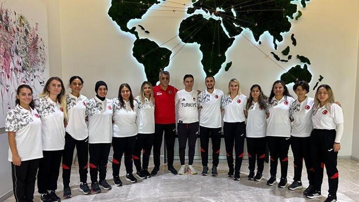 Görme Engelliler Kadın Futbol Milli Takımı, Dünya Şampiyonası için Hindistan’da