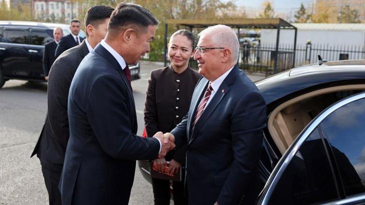 Milli Savunma Bakanı Güler, Moğolistan’da