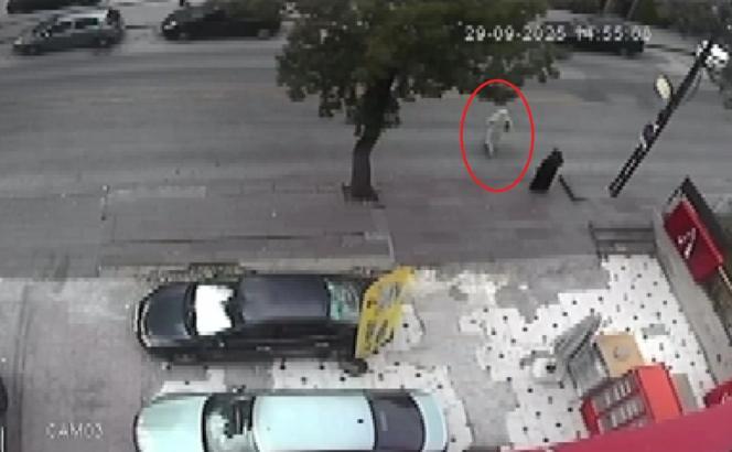 Ambulansın çarptığı yaya öldü; kaza kamerada