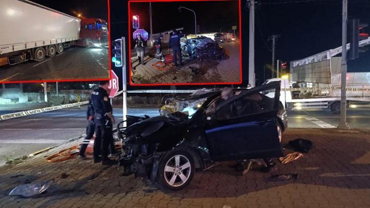 Manisa'da TIR ile otomobil çarpıştı: 1 ölü, 3 yaralı