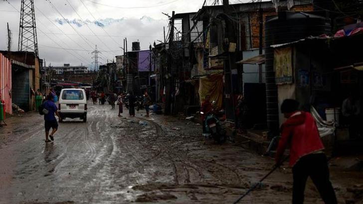 Nepal'de şiddetli yağışların yol açtığı afetlerde 47 kişi hayatını kaybetti