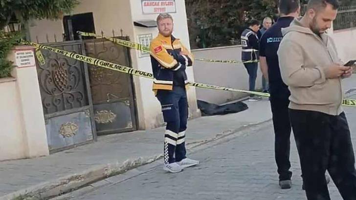 Eşini tabancayla göğsünden ve başından vurarak öldürdü