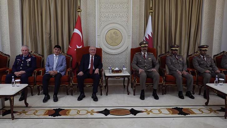 Bakan Güler, resmi temaslarda bulunmak üzere Katar’a gitti