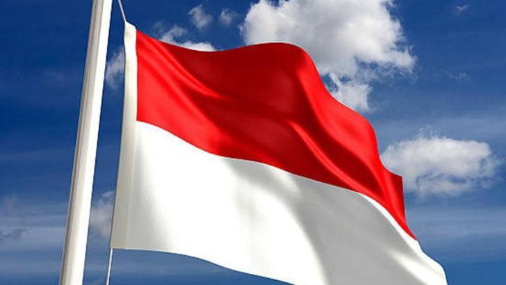 Endonezya'da okul binasının çökmesi sonucu hayatını kaybedenlerin sayısı 63'e yükseldi