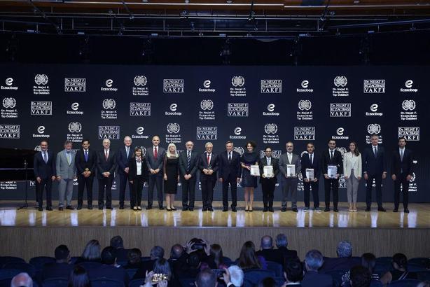 Dr. Nejat F. Eczacıbaşı Tıp Ödülleri, sahiplerini buldu