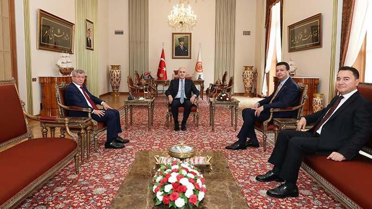 Kurtulmuş; Arıkan, Babacan ve Davutoğlu'nu kabul etti