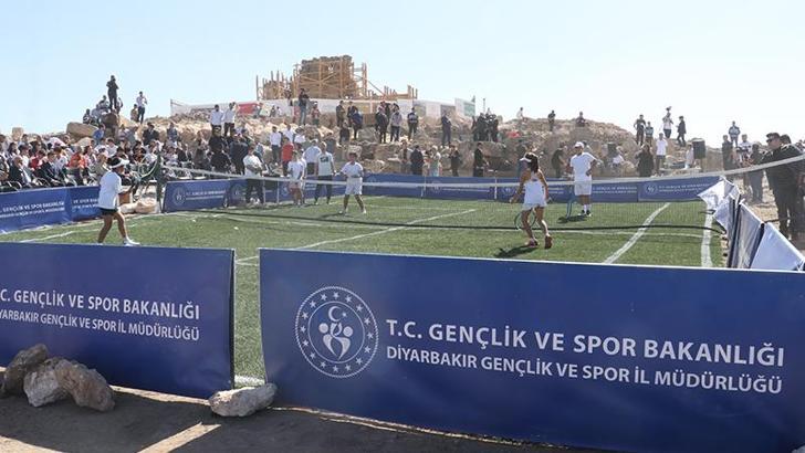 Zerzevan Cup 2025’in lansmanı tarihi Zerzevan Kalesi’nde yapıldı