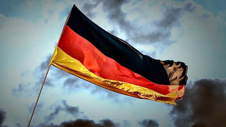 Almanya, 3 yılda vatandaşlık hakkını kaldırdı