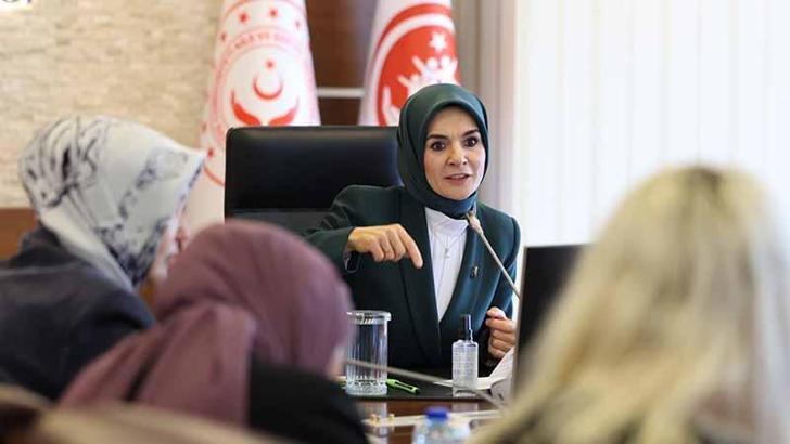 Bakan Göktaş, kadın STK temsilcileri ile buluştu