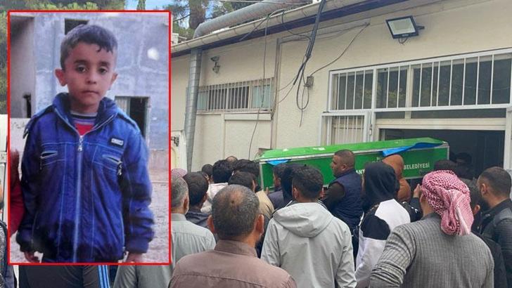 Parka giderken otomobilin çarptığı 9 yaşındaki Ahmet öldü