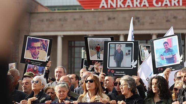 Gar patlamasının yıl dönümünde anma yürüyüşü yapıldı