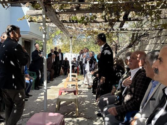 Van'da husumetli aileleri, DEM Parti yöneticileri barıştırdı