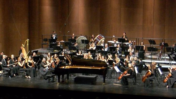 İDSO’nun 80. yıl konserine müzikseverlerden yoğun ilgi