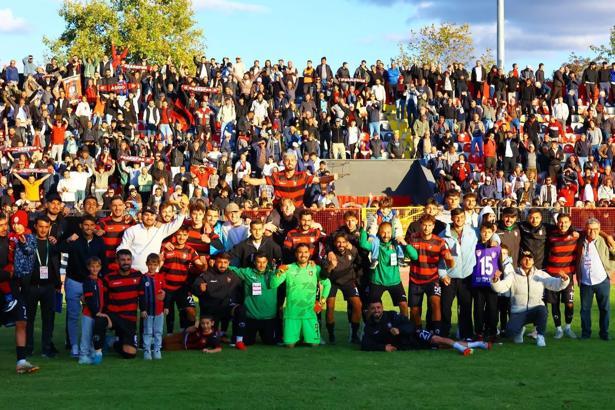 Uşakspor koltuğu korudu