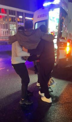 İstanbul - Başakşehir’de otomobil durağa çarptı: 1 yaralı