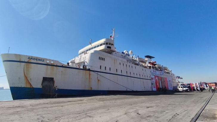 Mersin'den Gazze'ye 17'nci 'İyilik Gemisi' yola çıktı