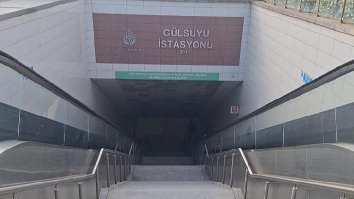 Maltepe’de metro raylarına atlayan bir kişi hayatını kaybetti