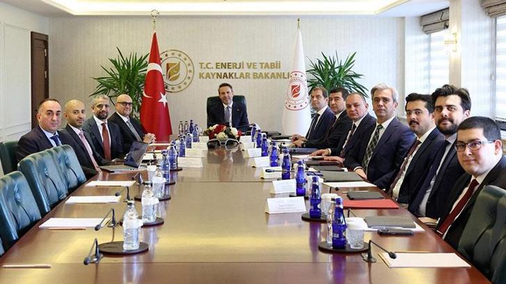 Bakan Bayraktar, BAE merkezli enerji şirketi Masdar'ın CEO'su Ramahi'yi kabul etti