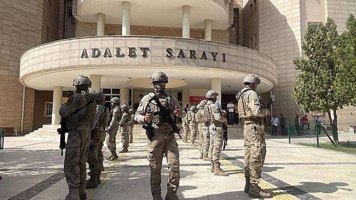 Şanlıurfa’da silah kaçakçılığı operasyonu; 8 gözaltı