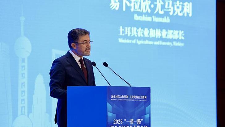 Bakan Yumaklı, Kuşak ve Yol İthalat-İhracat Gümrükler Gıda Güvenliği Konferansı’na katıldı