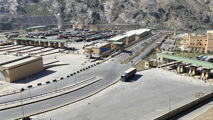 Pakistan-Afganistan çatışmasında geçici ateşkes