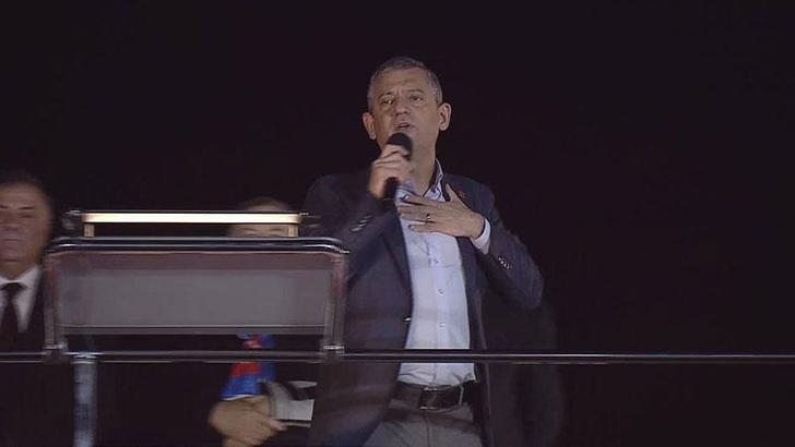 Özgür Özel Sarıyer'de konuştu